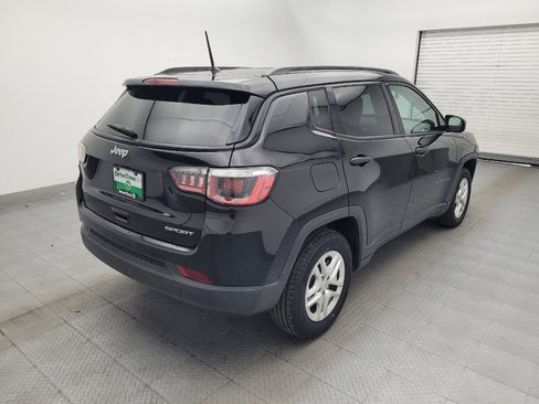 Used 2018 Jeep Compass Sport FWD image 9