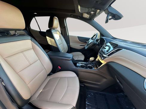 Certified 2024 Chevrolet Equinox Premier image 30