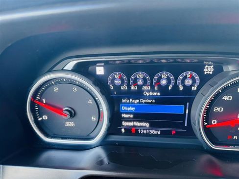 Used 2020 Chevrolet Silverado 2500 LTZ w/ LTZ Texas Edition image 38