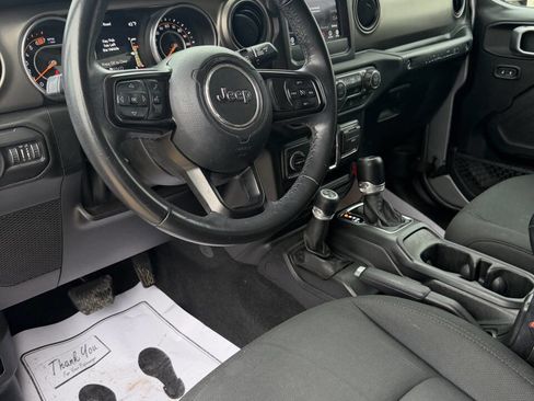 Used 2018 Jeep Wrangler Unlimited Sport S image 17