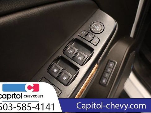 Used 2017 Chevrolet Tahoe Premier AWD/4WD image 11