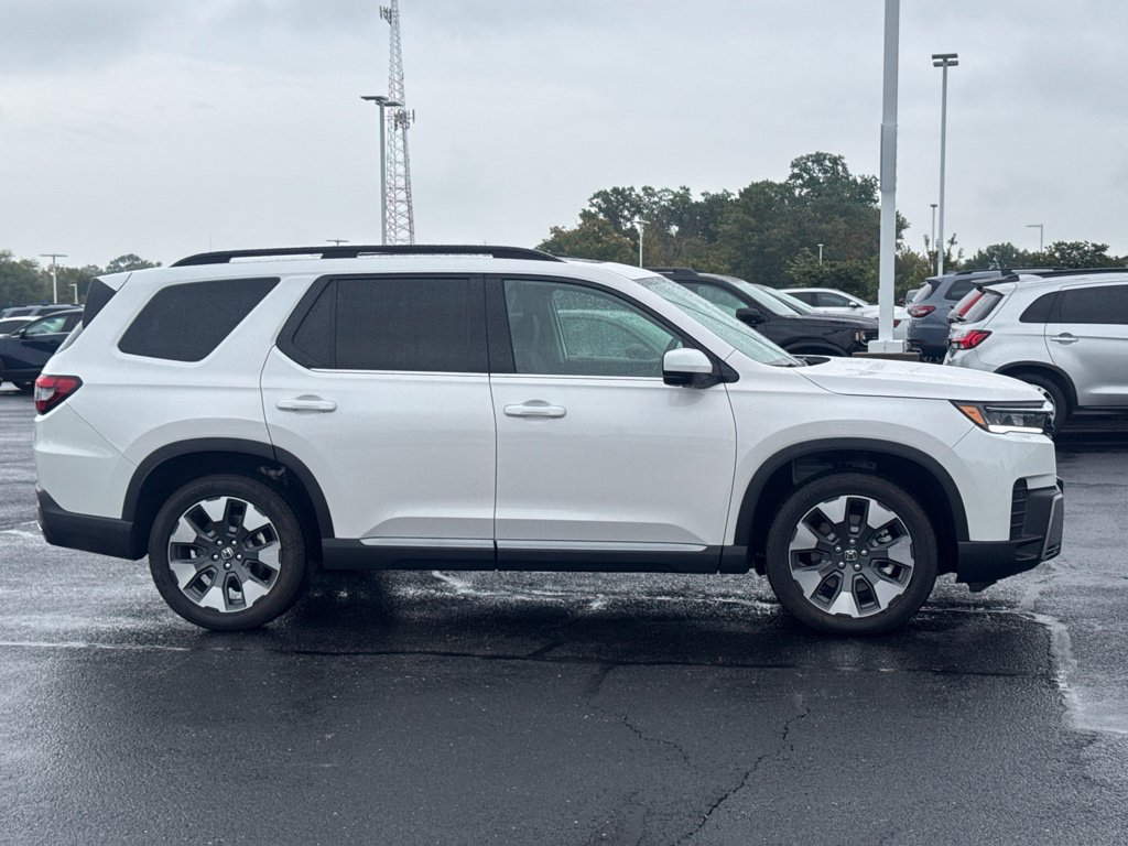 Used 2026 Honda Pilot Elite image 7