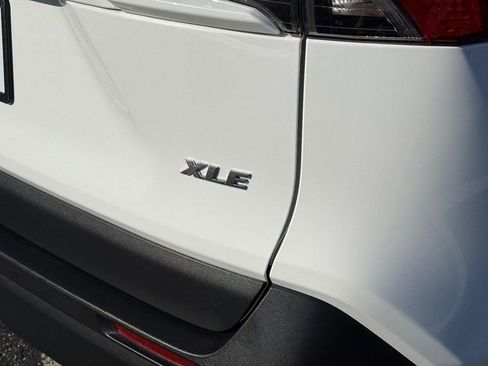 Certified 2022 Toyota RAV4 XLE image 4