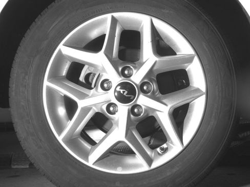 Used 2025 Kia Soul LX w/ LX Technology Package FWD image 15