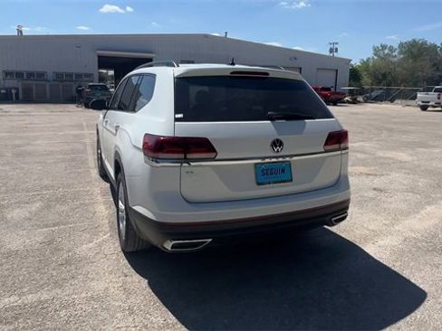 Used 2023 Volkswagen Atlas SE image 7