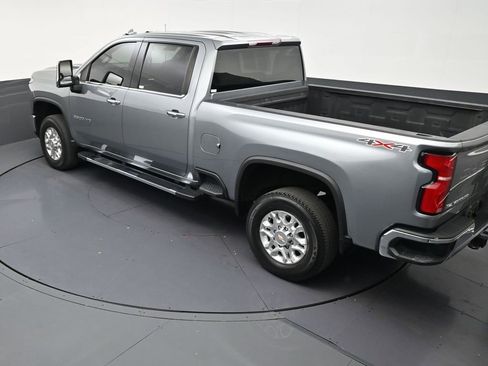 Used 2024 Chevrolet Silverado 2500 LTZ w/ LTZ Convenience Package AWD/4WD image 14