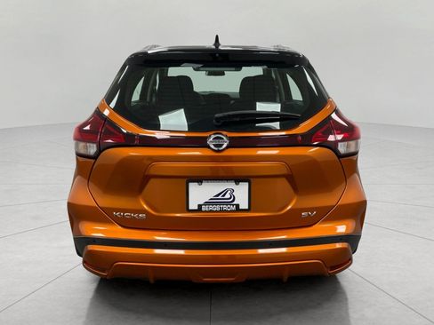 Used 2021 Nissan Kicks SV FWD image 5