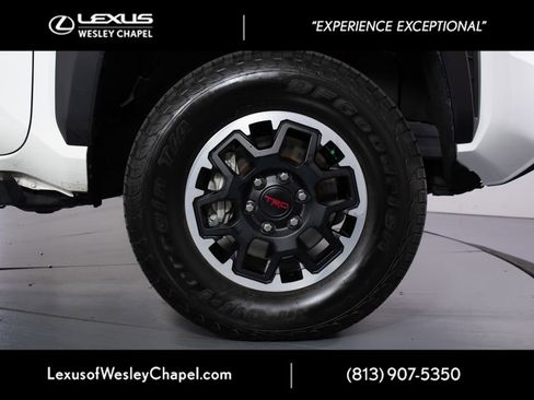 Used 2024 Toyota Tacoma TRD Off-Road AWD/4WD image 5