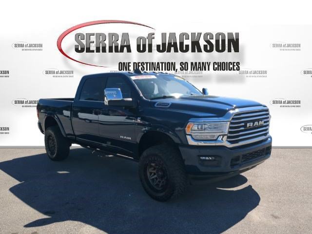 Used 2024 RAM 2500 Limited w/ Towing Technology Group AWD/4WD image 2