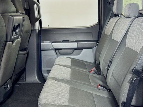 Used 2022 Ford F150 XLT image 12