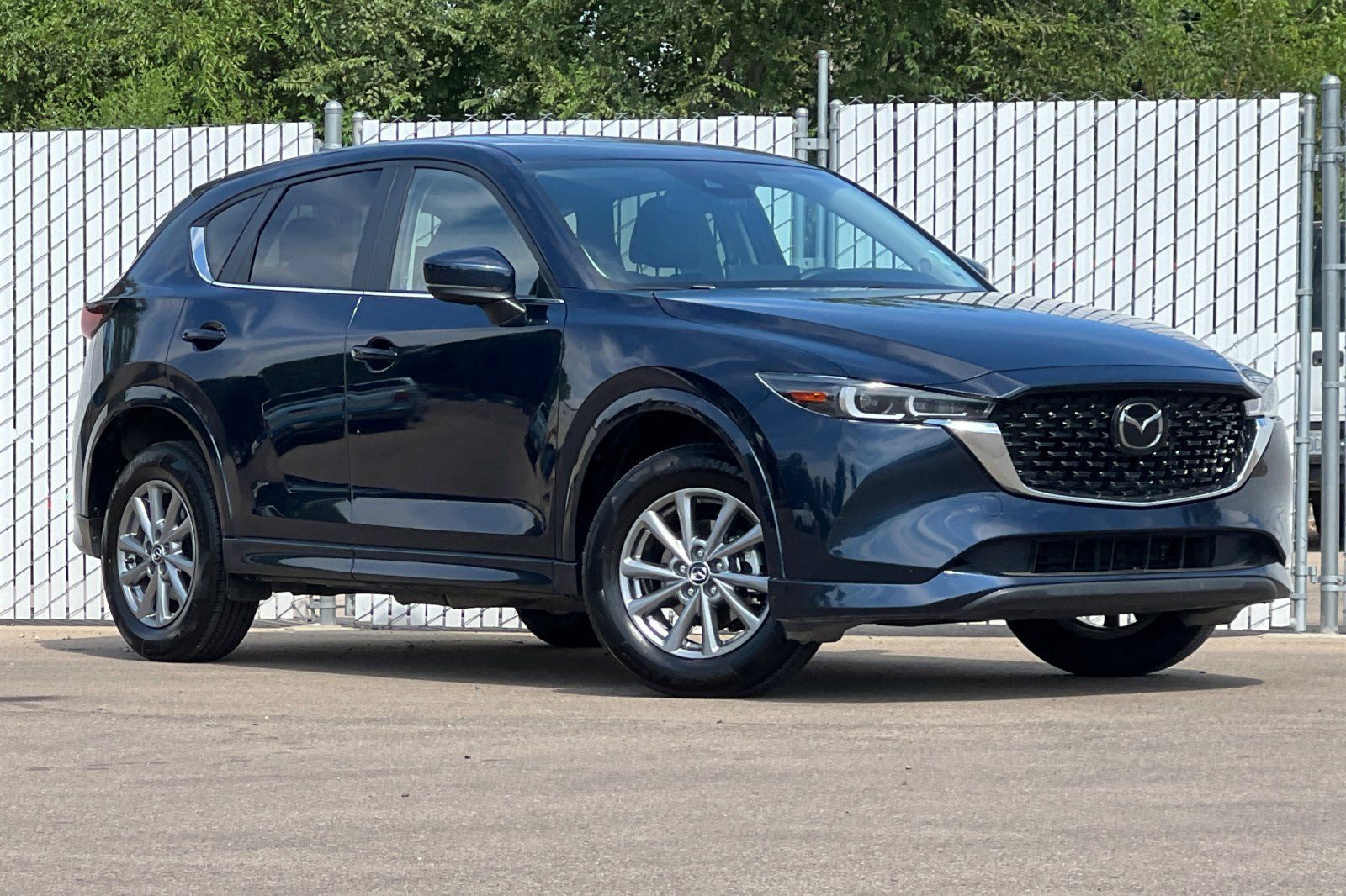 Used 2025 MAZDA CX-5 AWD 2.5 S w/ Preferred Package image 2