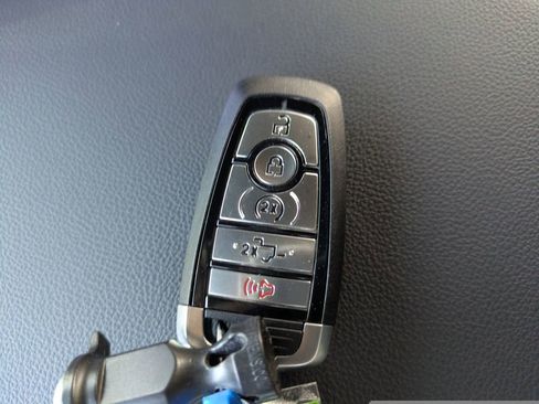 New 2025 Ford F150 Lariat w/ Equipment Group 502A High image 37