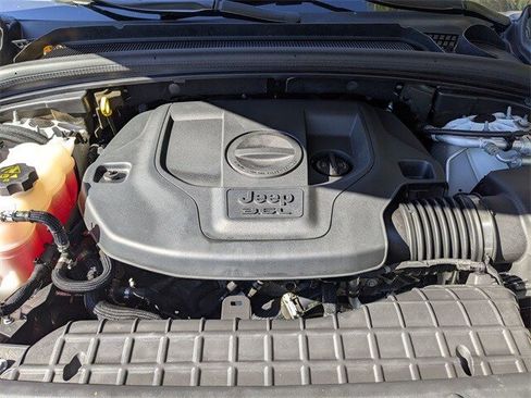 Used 2021 Jeep Grand Cherokee L Overland w/ Luxury Tech Group IV image 30