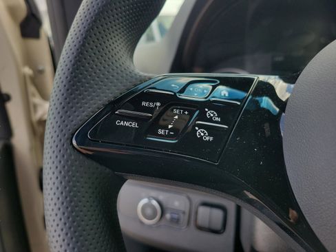 New 2026 Mercedes-Benz Sprinter 144 Cargo image 17