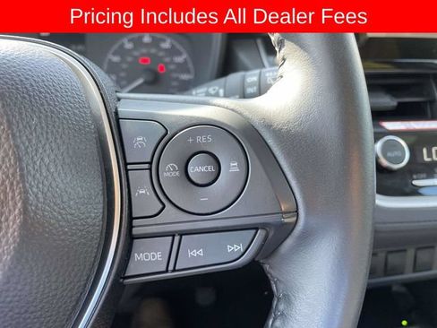 Used 2024 Toyota Corolla Cross LE FWD image 26