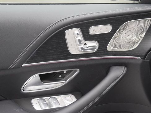 Certified 2023 Mercedes-Benz GLS 450 4MATIC image 23