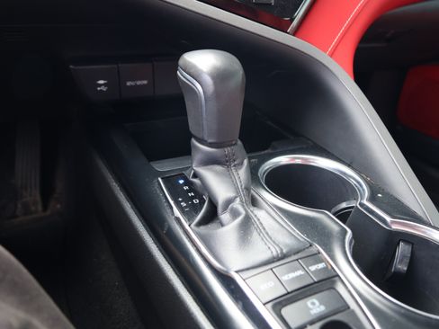 Used 2019 Toyota Camry XSE w/ Driver Assist Package FWD image 27