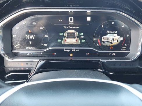 Certified 2023 GMC Sierra 1500 SLT image 17