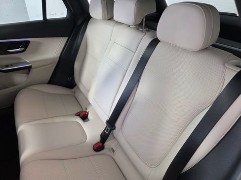 New 2027 Mercedes-Benz GLC 300 image 13