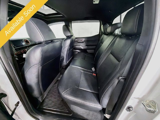 Used 2021 Toyota Tacoma TRD Off-Road AWD/4WD image 23