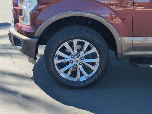 Used 2015 Ford F150 Lariat w/ Equipment Group 502A Luxury AWD/4WD image 9