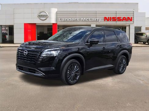 New 2026 Nissan Pathfinder SL w/ SL Premium Package FWD image 7