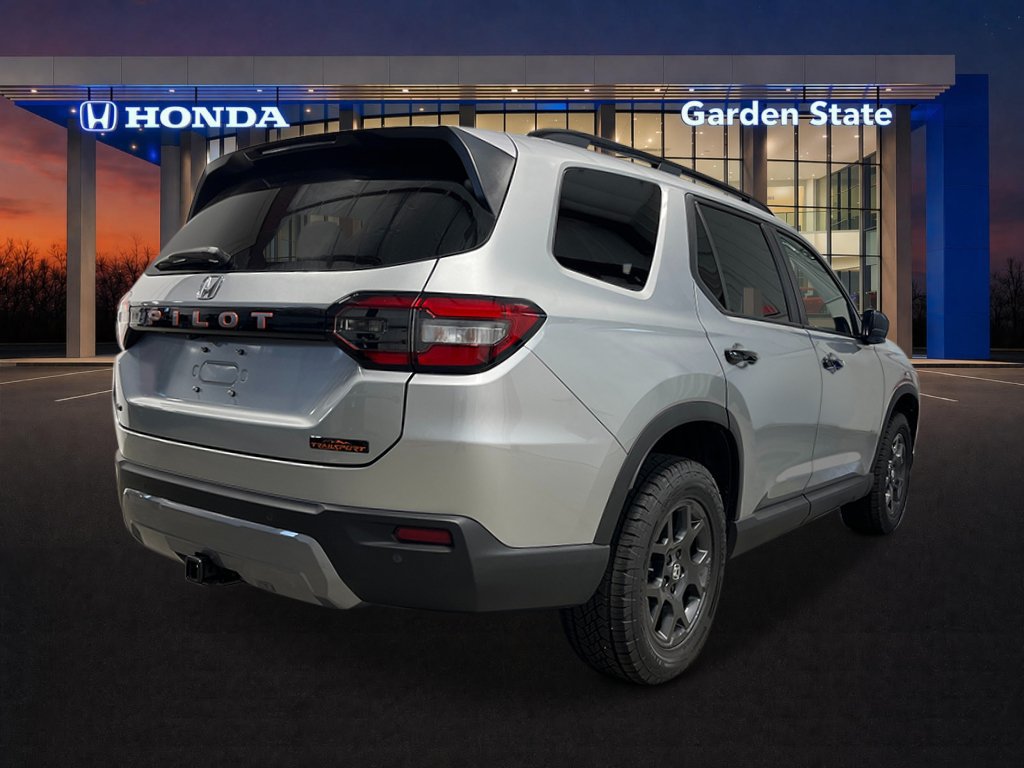 New 2026 Honda Pilot TrailSport image 5