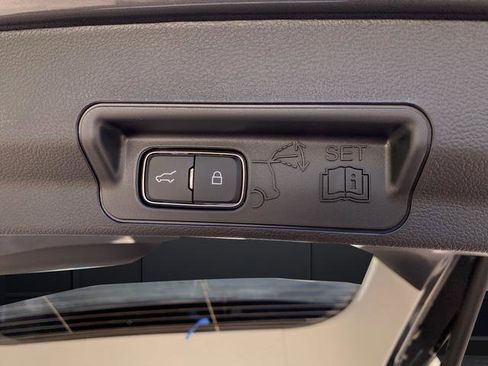 New 2026 Ford Explorer Active w/ Active Comfort Package image 15