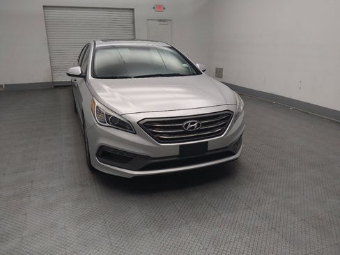 Used 2017 Hyundai Sonata Limited w/ Tech Package 03 FWD image 14
