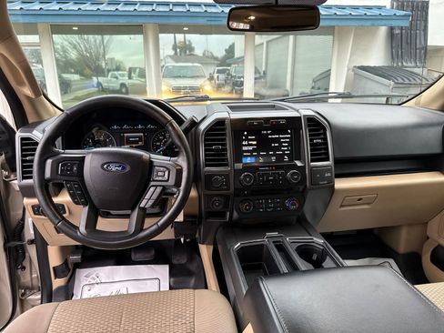 Used 2017 Ford F150 XLT w/ Equipment Group 302A Luxury image 12