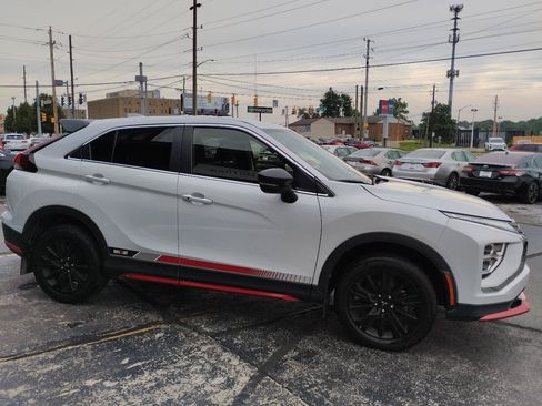 Used 2024 Mitsubishi Eclipse Cross Ralliart AWD/4WD image 4