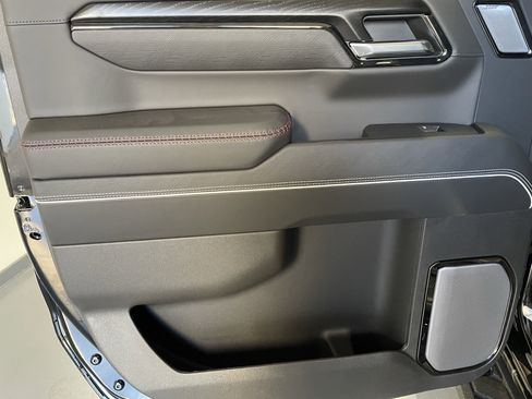 New 2026 GMC Sierra 1500 AT4X image 8