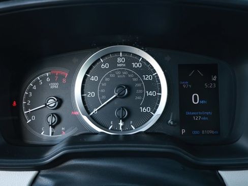 Used 2022 Toyota Corolla LE FWD image 12