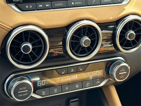 New 2025 Nissan Sentra SV w/ SV Premium Package image 15