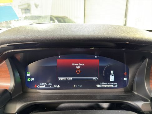 Used 2021 Lincoln Aviator Reserve w/ Equipment Group 201A image 18