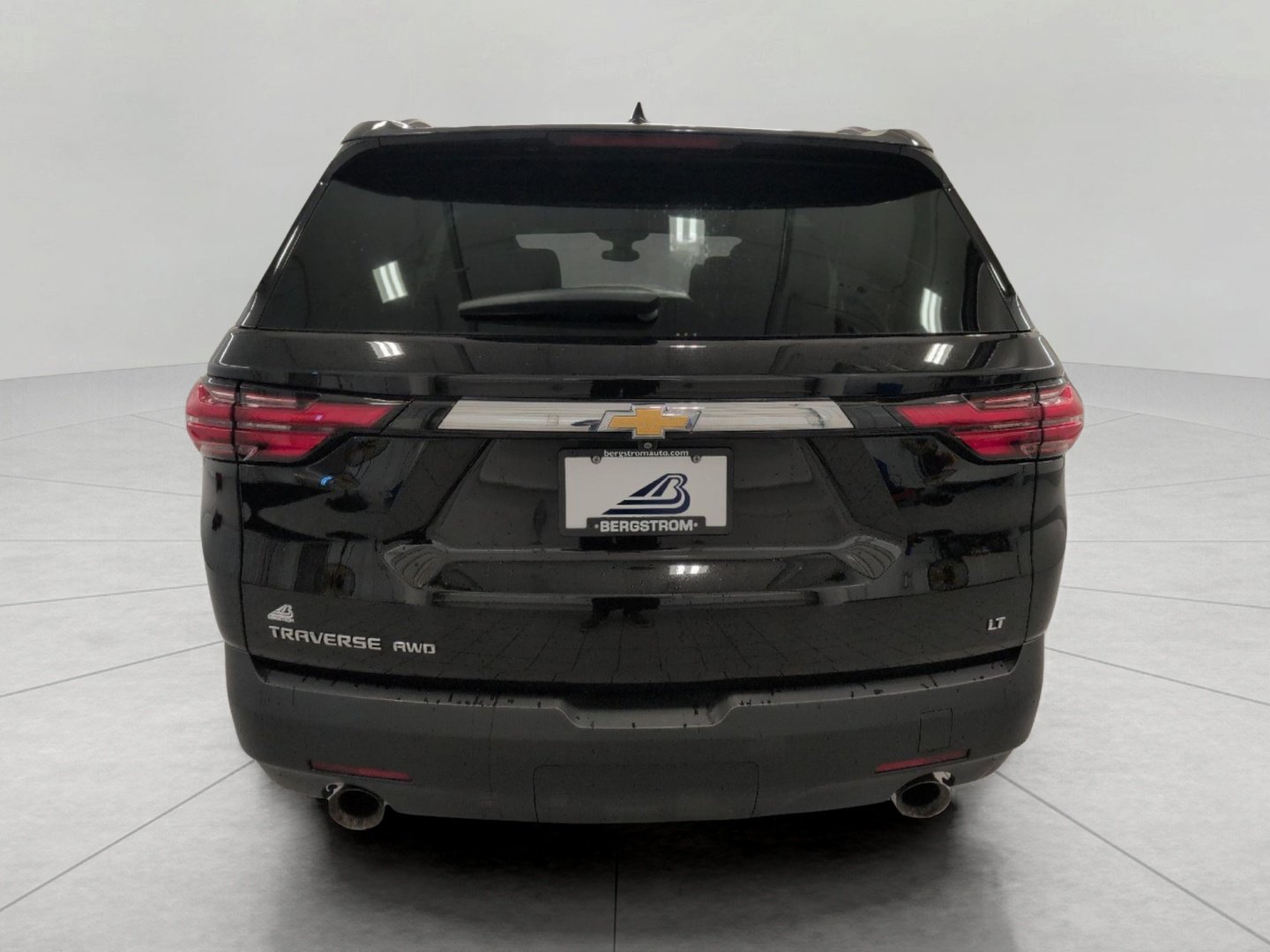 Used 2023 Chevrolet Traverse LT AWD/4WD image 25