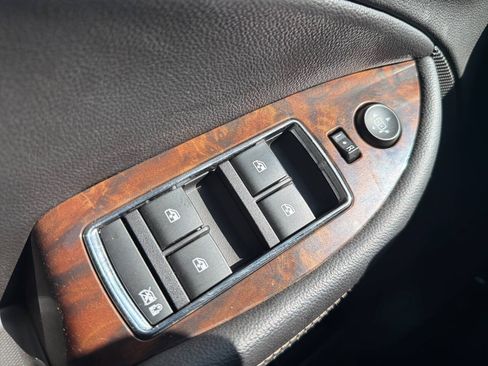 Used 2014 Chevrolet Impala LT FWD image 11