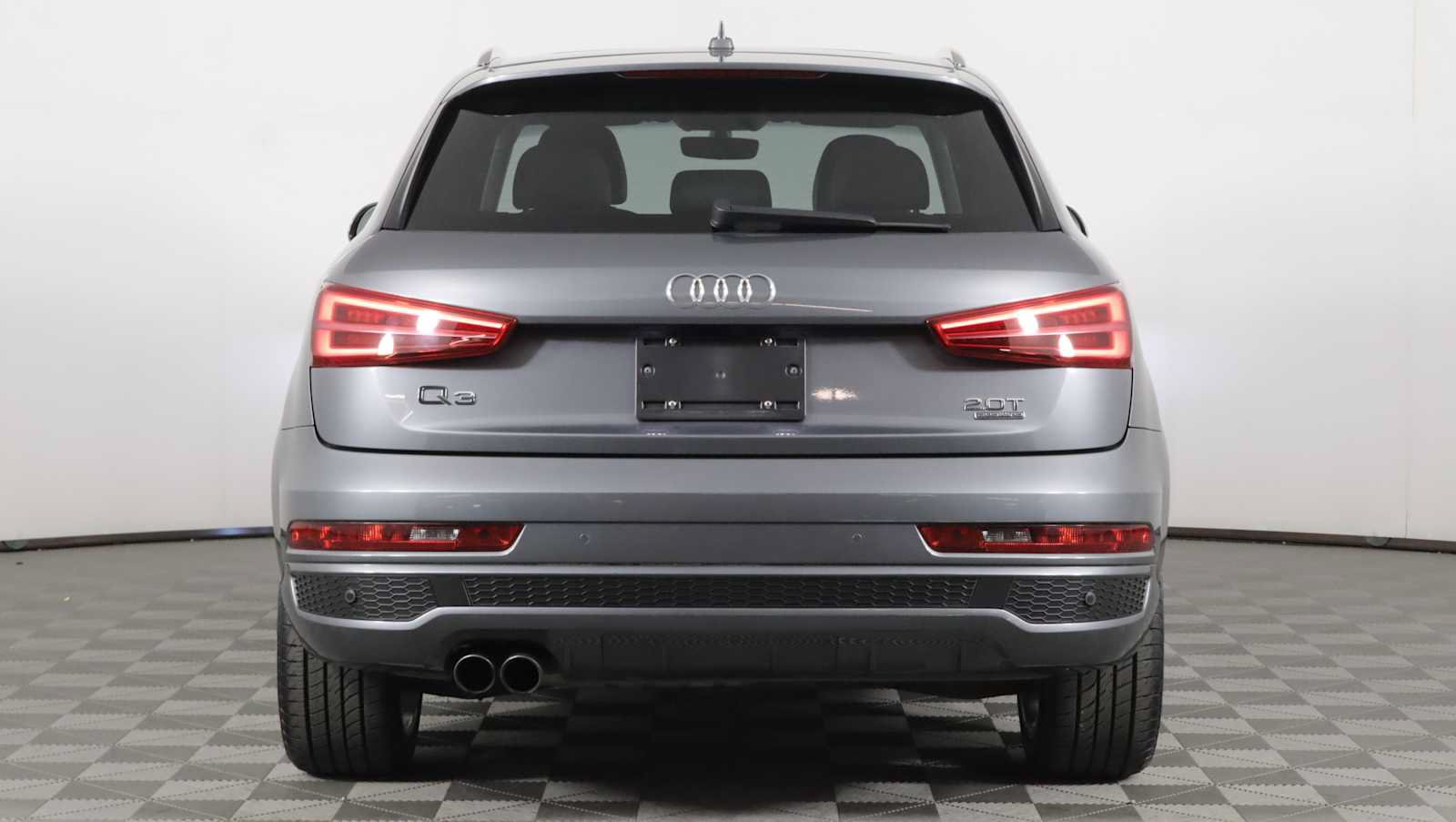 Used 2016 Audi Q3 2.0T Prestige AWD/4WD image 5