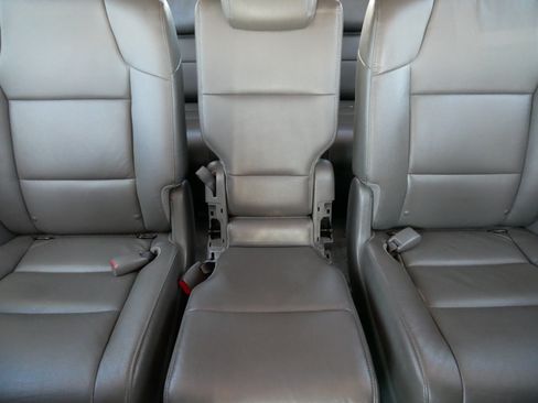 Used 2015 Honda Odyssey EX-L image 13