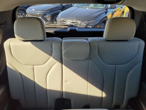 Used 2024 Hyundai Palisade SEL AWD/4WD image 11