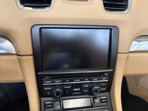 Used 2013 Porsche Boxster S image 19