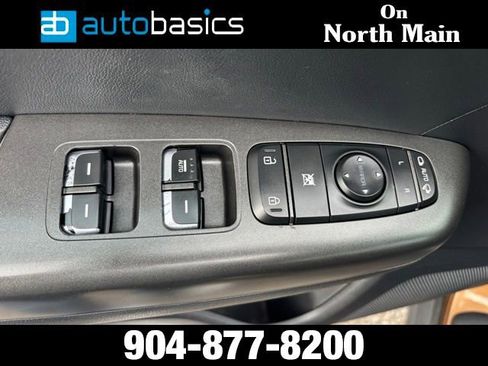 Used 2017 Kia Sportage EX w/ EX Premium Package image 24