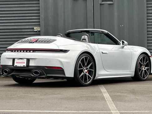 Used 2026 Porsche 911 Carrera 4S AWD/4WD image 8