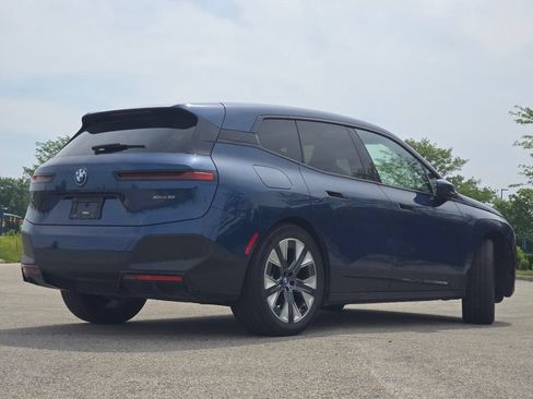 Used 2022 BMW iX xDrive50 w/ Convenience Package AWD/4WD image 17