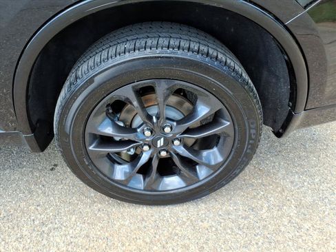 Used 2025 Dodge Durango GT AWD/4WD image 7