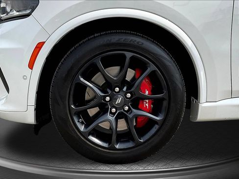 Used 2023 Dodge Durango R/T w/ Tow 'N Go Package AWD/4WD image 37