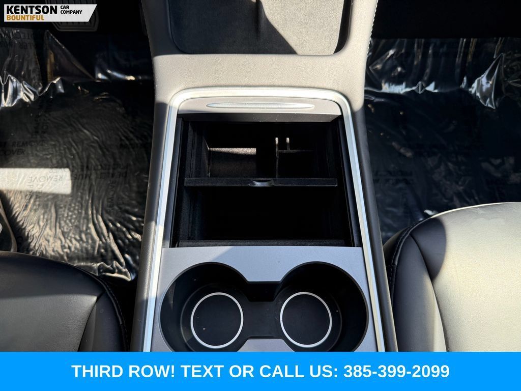 Used 2023 Tesla Model Y Long Range AWD/4WD image 18