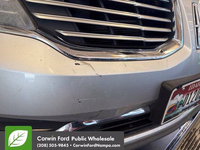 Used 2018 Lincoln MKX Select w/ Select Plus Package FWD image 16