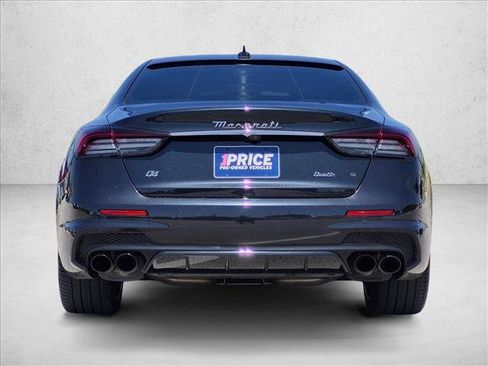 Used 2022 Maserati Quattroporte Modena Q4 AWD/4WD image 6