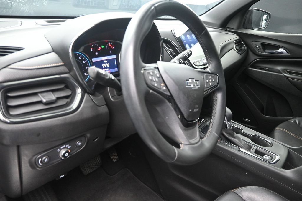 Used 2023 Chevrolet Equinox Premier FWD image 12